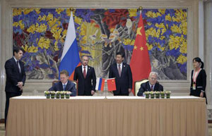 China, Russia ink energy agreements