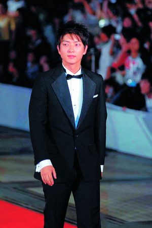 明星出鏡 型男禮服面面觀